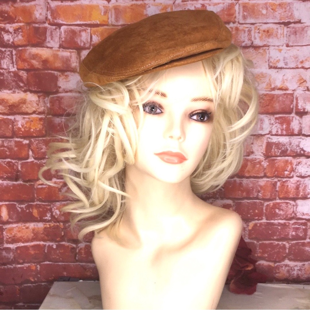 Vintage MCM Seifter Associates Tan Suede Newsboy Cabbie Hat
